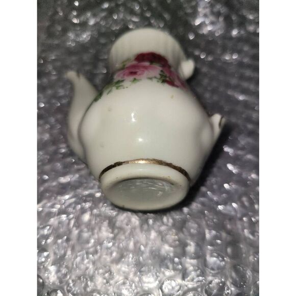 ×6 Tea Cups - Picture 15 of 16